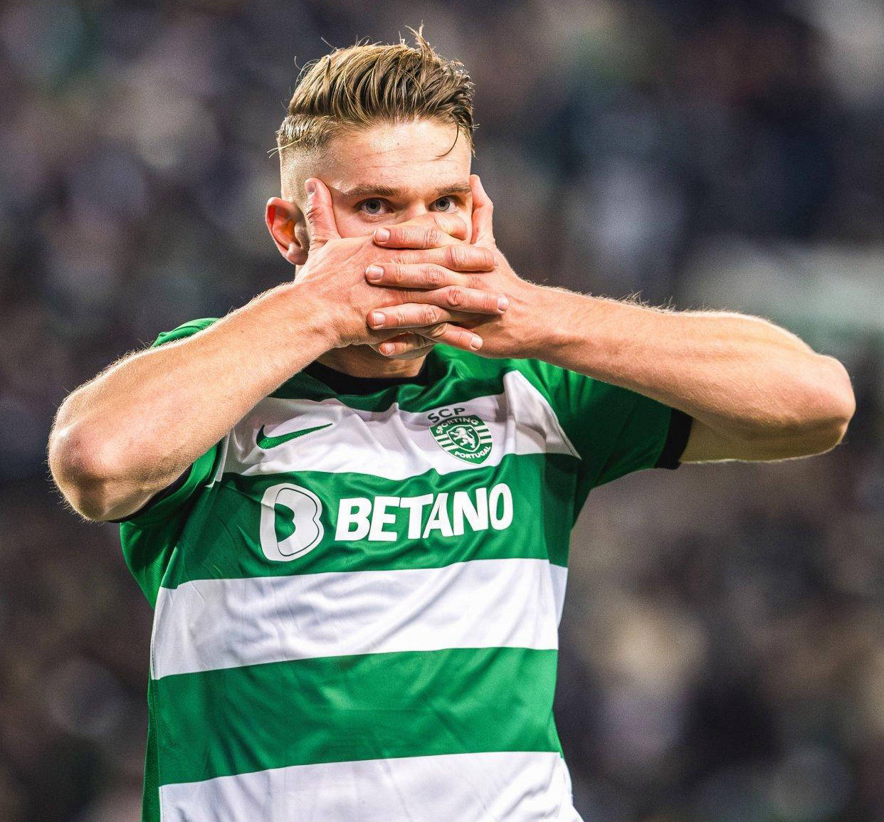 开云-阿森纳训练开放日；今晚强势反弹引欢呼；葡超在即；团队化学反应显著(阿森纳历史上最强阵容)